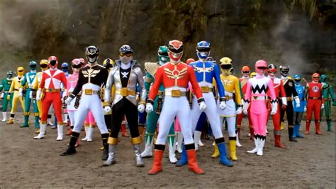 todos os power rangers.